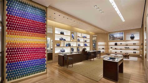 louis vuitton shop kenwood